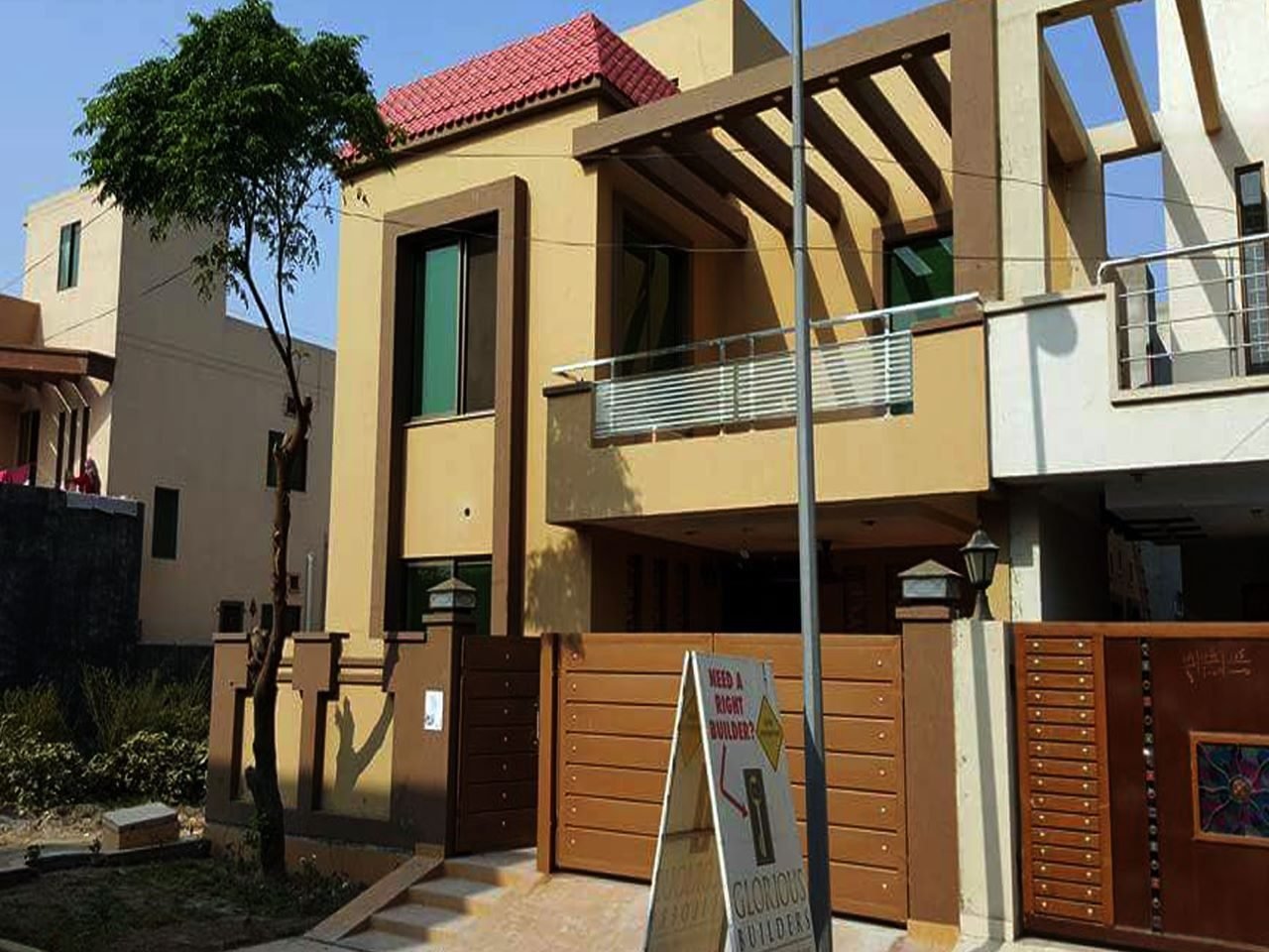 8 MARLA OMER BLOCK BAHRIA TOWN LAHORE