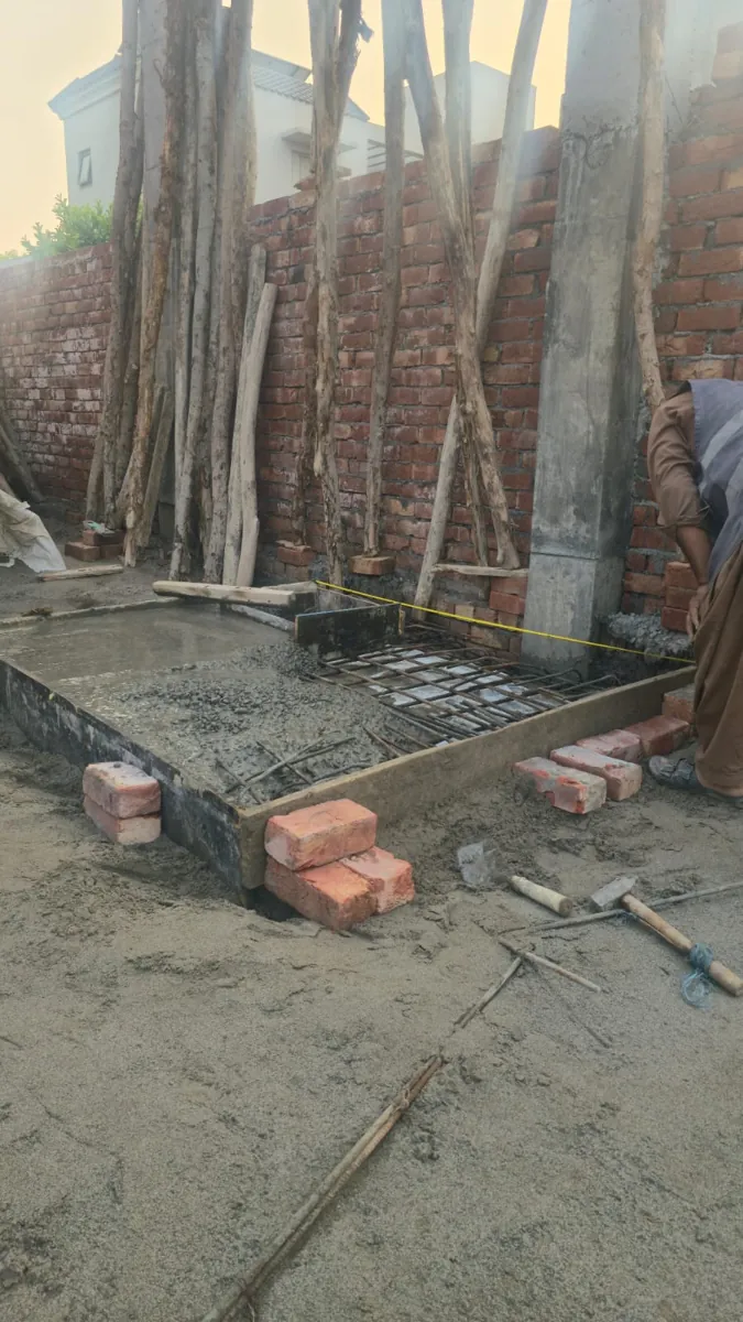 10 Marla grey structure in Lake City Lahore: floor concrete progress